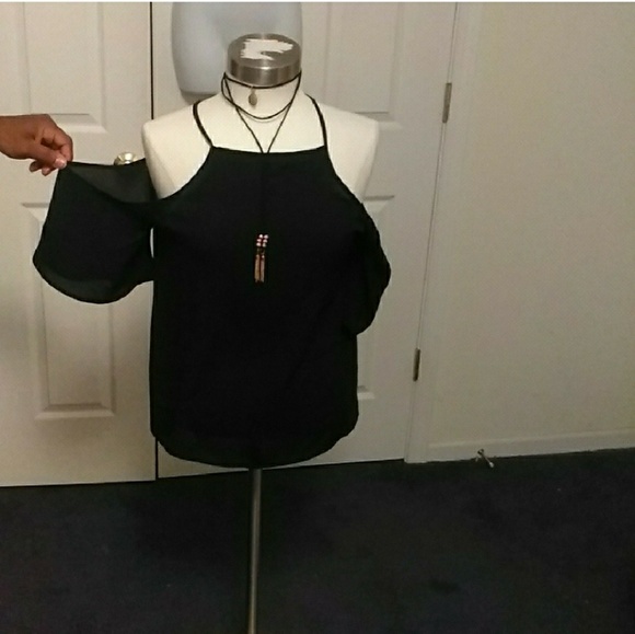 Black Top - Picture 1 of 2